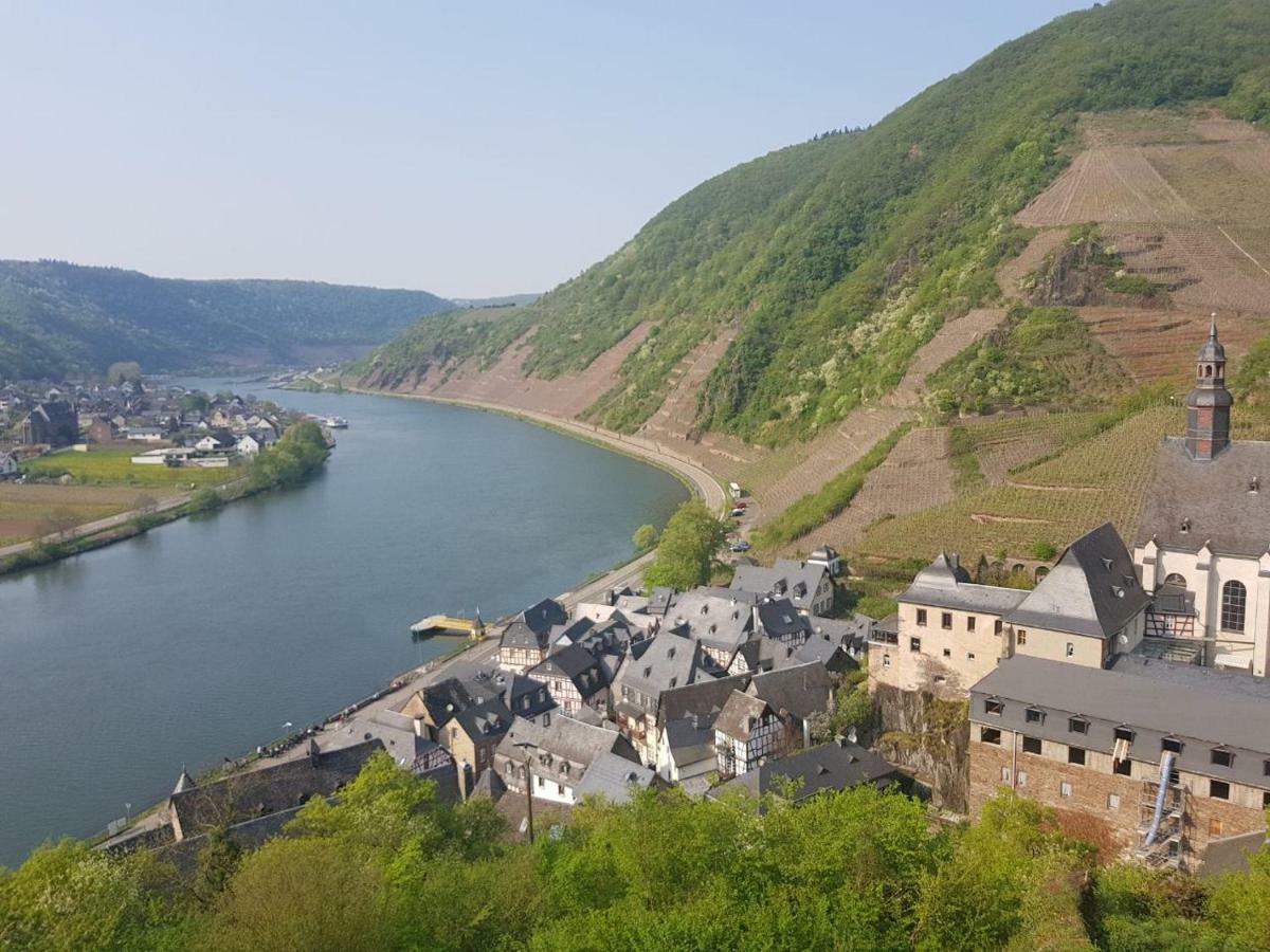Hotel Klapperburg Beilstein  Extérieur photo