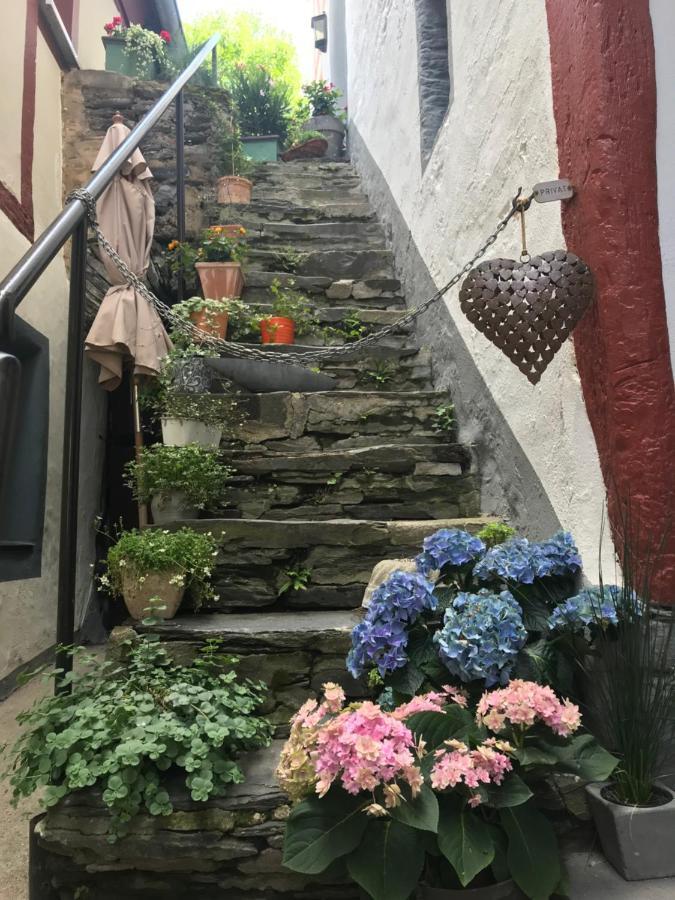 Hotel Klapperburg Beilstein  Extérieur photo